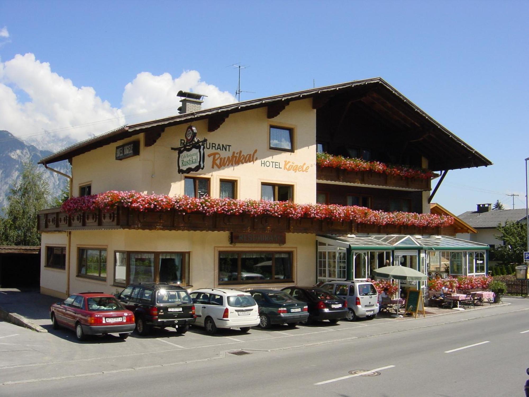 Hotel Kogele Mit Restaurant Bei Innsbruck Axamer Lizum Axams Exteriér fotografie